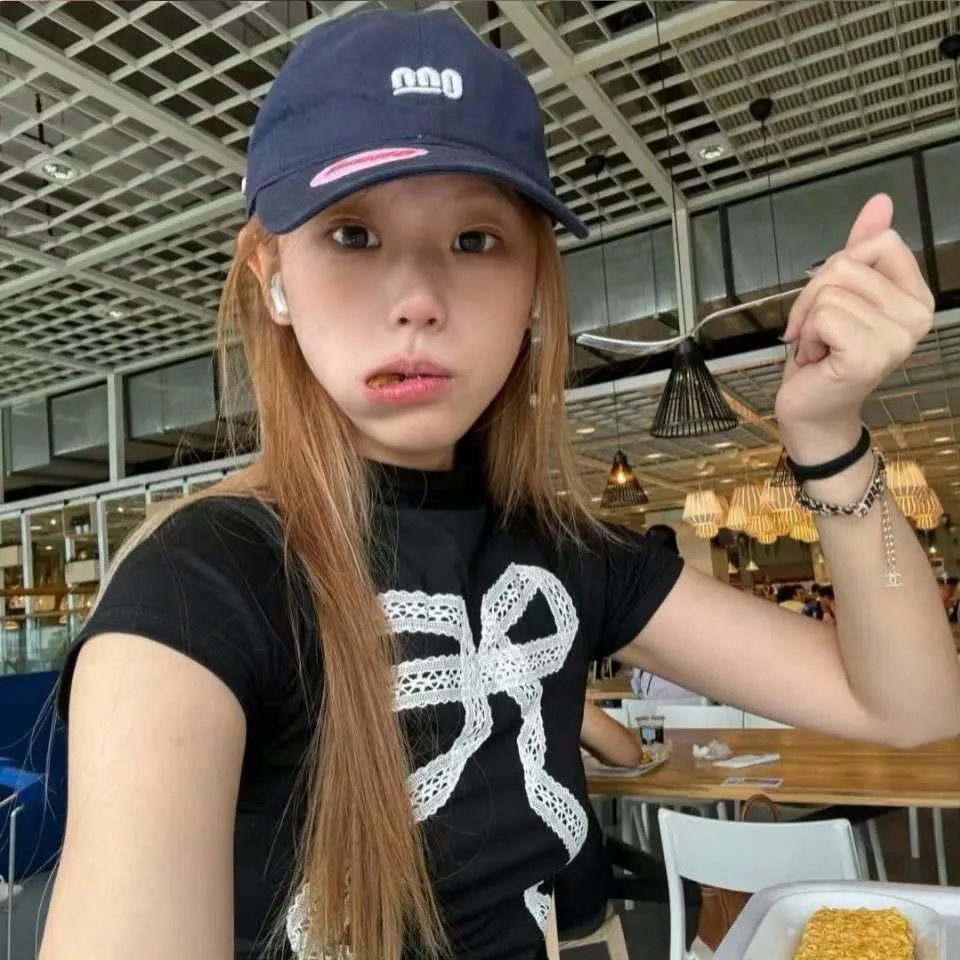 学校的墙不见了